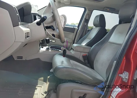 2010 Jeep Grand Cherokee Limited z USA, uszkodzony, nr VIN 1J4RR5GT9AC102076